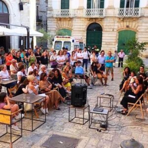 Mi piace la gente comune